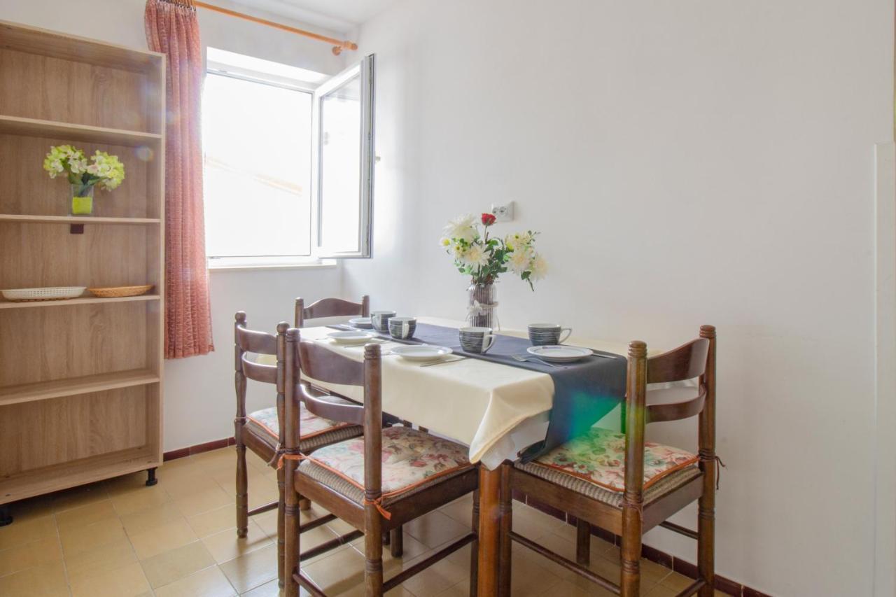 Galapagus Privat Beach & Boat Dock Daire Metajna Dış mekan fotoğraf