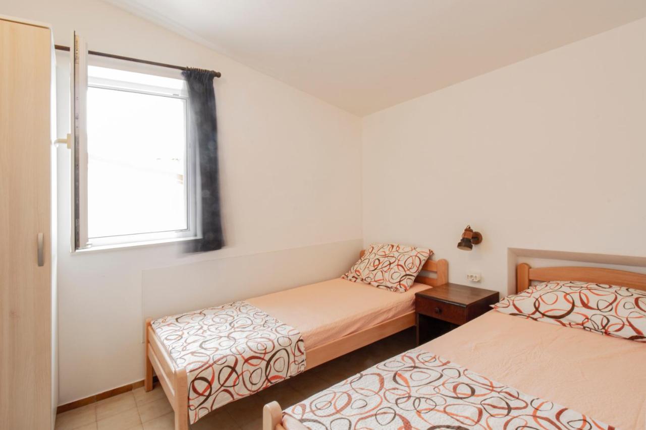 Galapagus Privat Beach & Boat Dock Daire Metajna Dış mekan fotoğraf