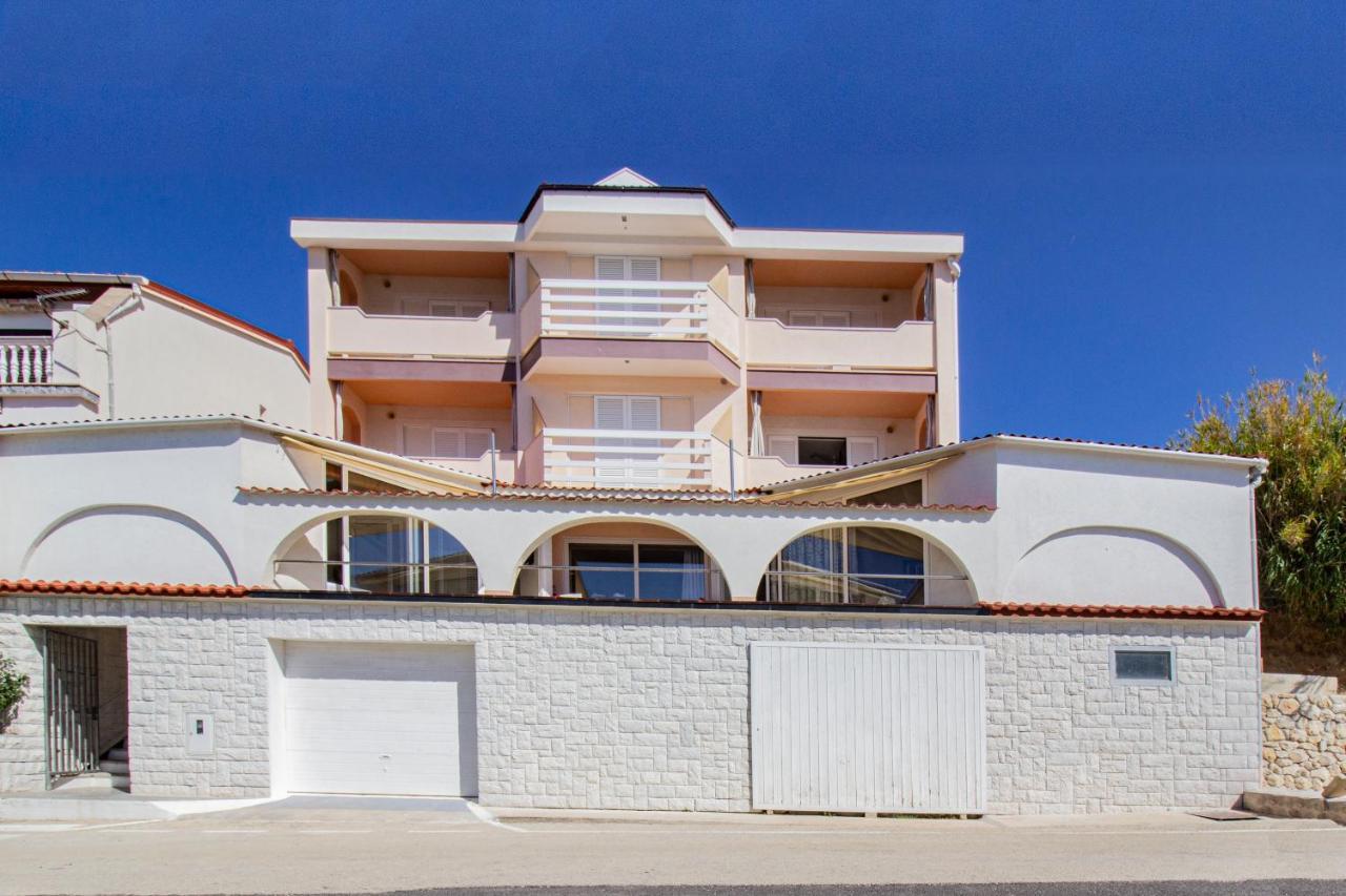 Galapagus Privat Beach & Boat Dock Daire Metajna Dış mekan fotoğraf