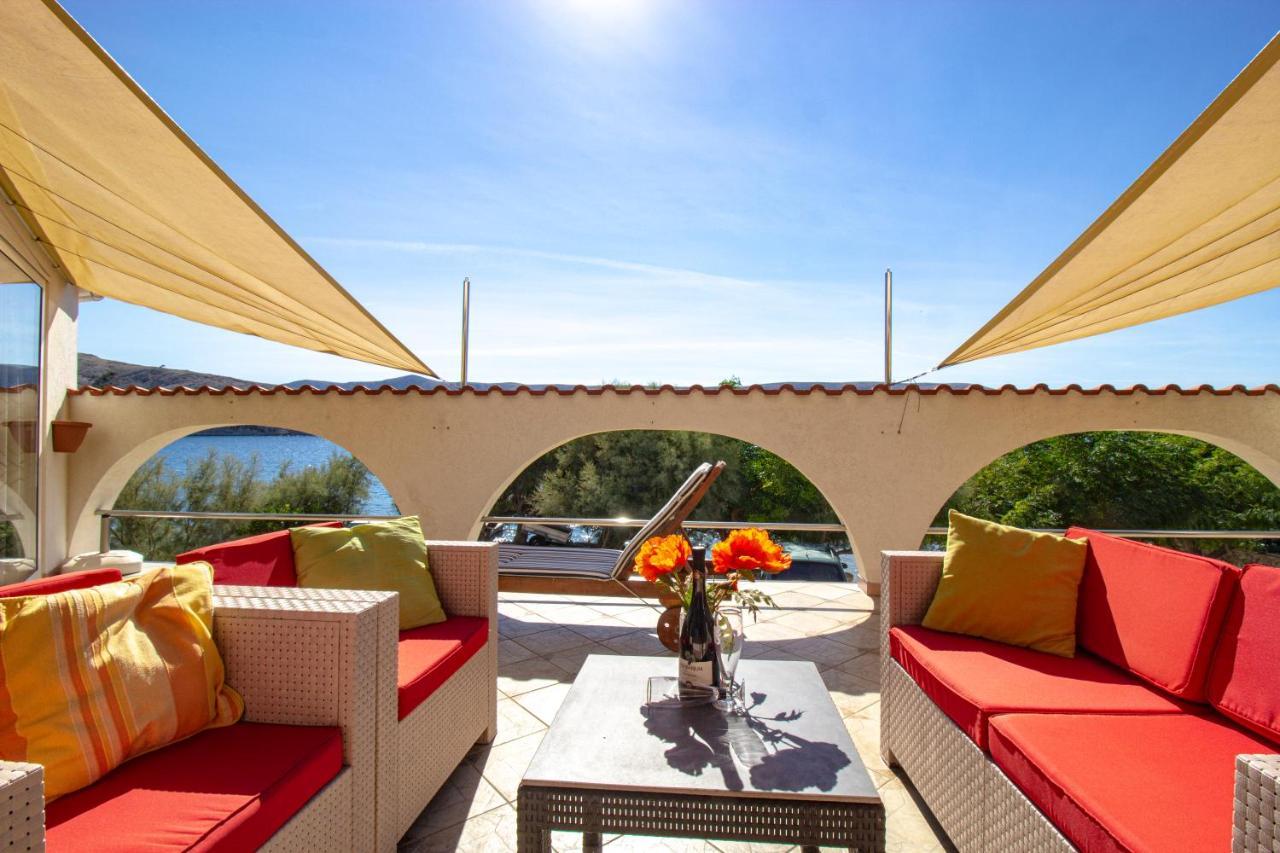 Galapagus Privat Beach & Boat Dock Daire Metajna Dış mekan fotoğraf