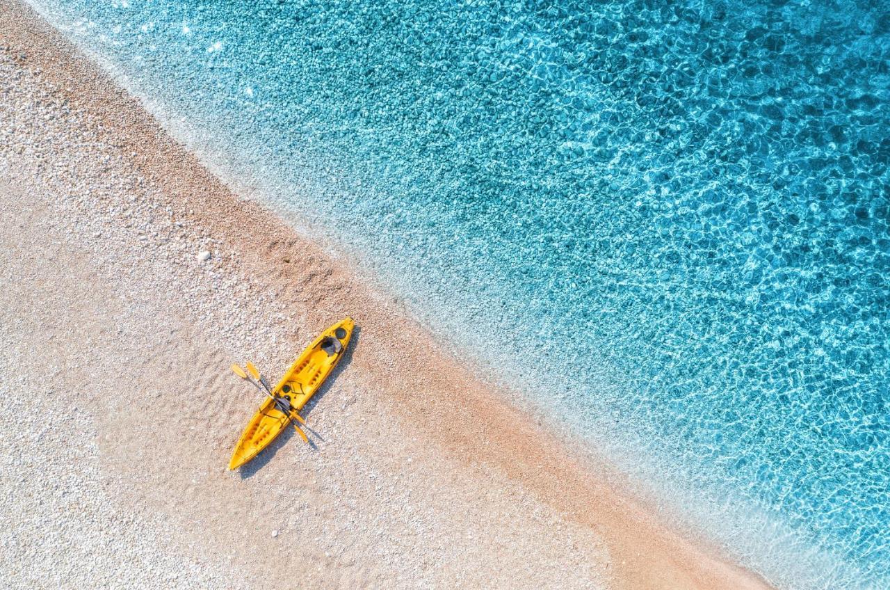 Galapagus Privat Beach & Boat Dock Daire Metajna Dış mekan fotoğraf
